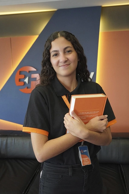 Giovanna Ferreira - Financeiro